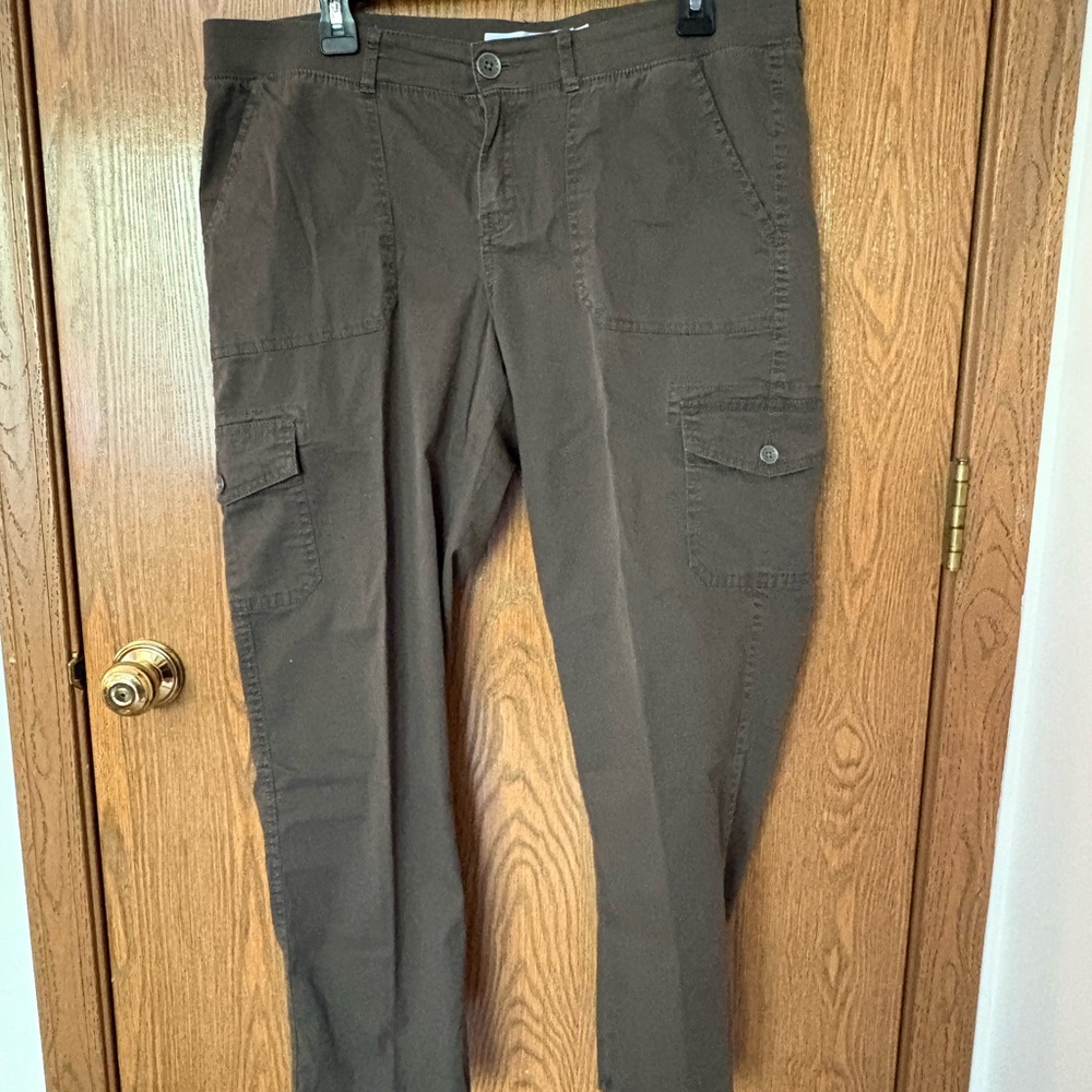 Sonoma Camo Green Cargo Pants